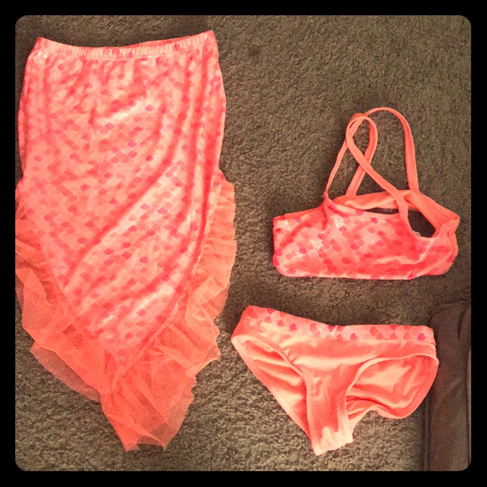Girls mermaid bathing suit size 7/8 barely worn